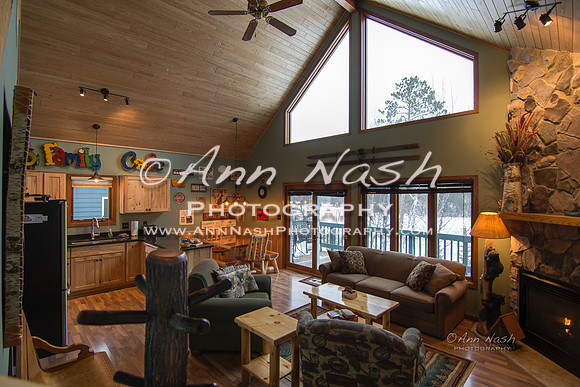 GG Guesthouse-© Ann Nash Photography-2016 February 01 Green Gate GH Log Cabin DSC_6765blended
