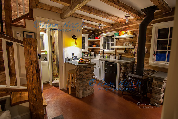 GG Guesthouse-© Ann Nash Photography-2016 February 01 Green Gate GH Log Cabin DSC_6992blended