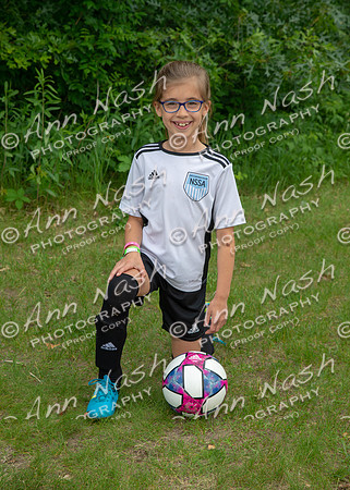 portraits-Jun-18-2019-DSC_8235