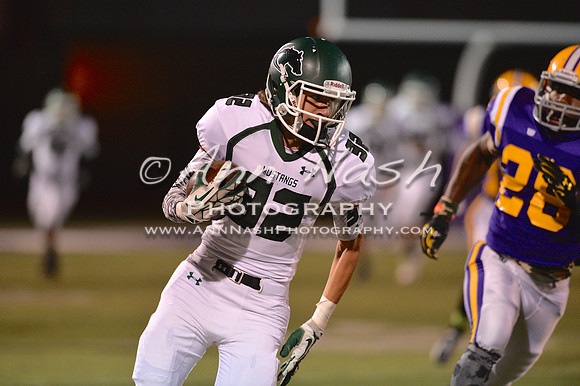 MV vs Cretin Football_2014-09-11_19-56-09_DSC_1054_©AnnNashPhotographyLLC_2014